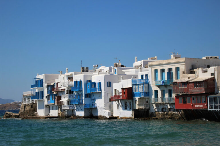 Ten Reasons Why You Should Go to Mykonos For Your Next Vacation