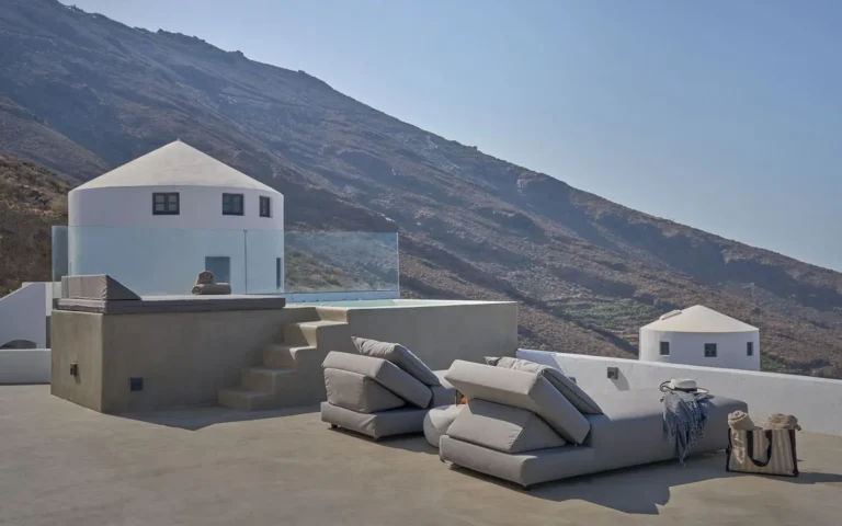 Topos Exclusive: Εκεί όπου η ελευθερία συναντά το Αιγαίο