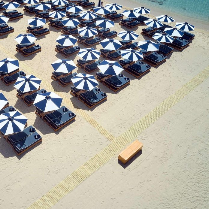 01-paraj-mykonos-super-paradise_15