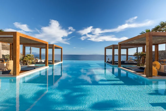 santa-marina-oasis-pool-scaled