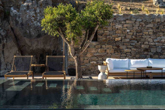 Cape-Ftelia-Luxury-Villa-Mykonos-Seafront-Private-Pool-Rent